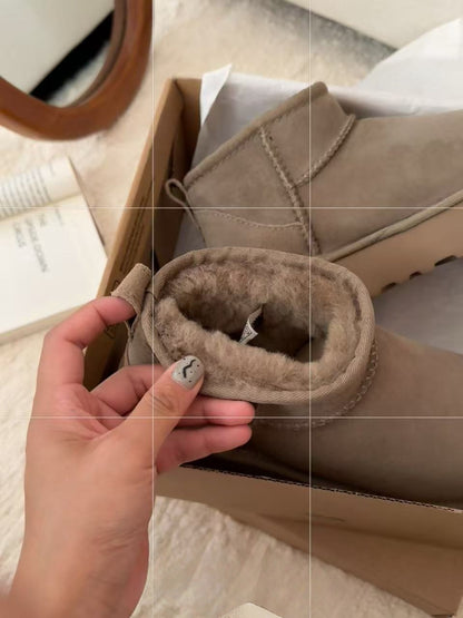 Ankle-Length Women’s Winter Boots |NO LOGO  Leather Fur Lining | Sheepskin with Integrated Wool Height: Medium